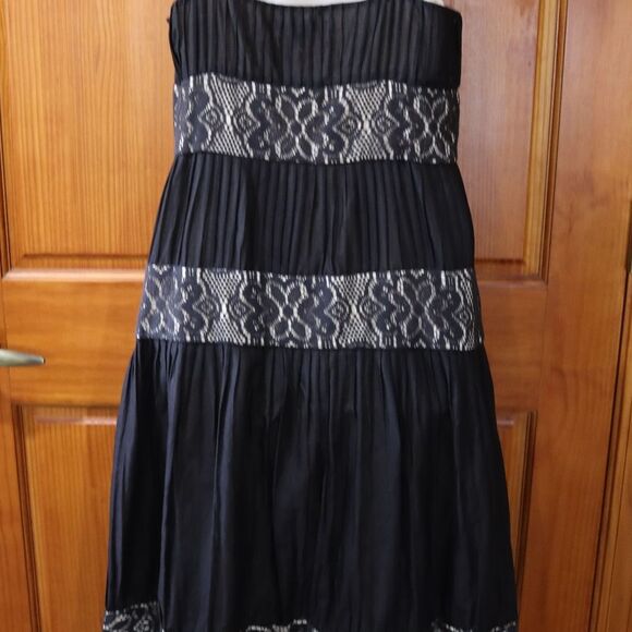 ECI New York Black and White Square Neck Midi Dress Party Guest Dress 12 - Picture 9 of 12